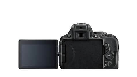 Зеркальный фотоаппарат Nikon D5600 Kit 18-105 mm VR