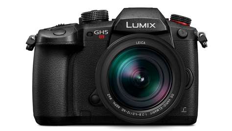 Беззеркальная камера Panasonic Lumix DC-GH5S Kit