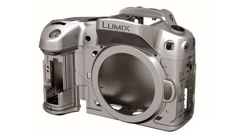 Беззеркальный фотоаппарат Panasonic LUMIX DMC-GH3 Body
