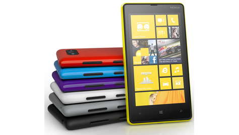 Смартфон Nokia LUMIA 820 yellow