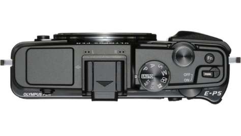 Беззеркальный фотоаппарат Olympus PEN E-P5 с объективом 14–42
