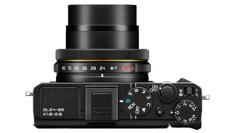 Компактный фотоаппарат Nikon DL24-85