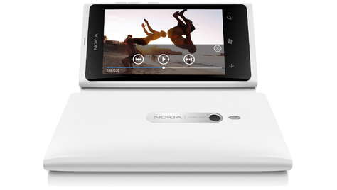 Смартфон Nokia LUMIA 800