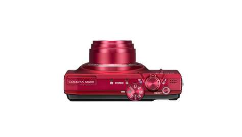 Компактный фотоаппарат Nikon COOLPIX S8200 Red