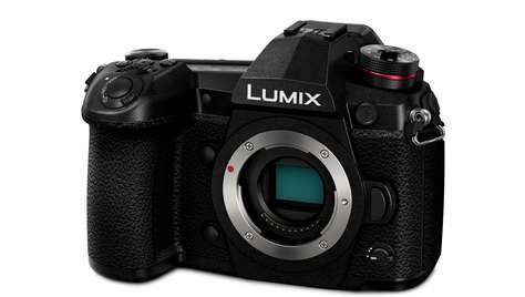 Беззеркальная камера Panasonic Lumix DC-G9 Body