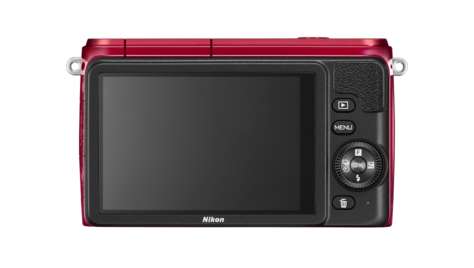 Беззеркальный фотоаппарат Nikon 1 S1 RD Kit 11-27,5mm