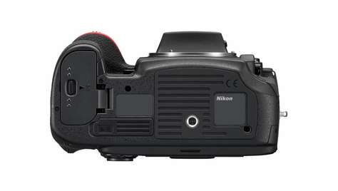 Зеркальный фотоаппарат Nikon D 810 Body