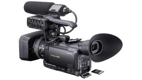 Видеокамера Sony HXR-NX70P
