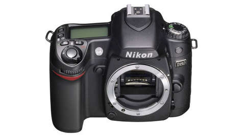 Зеркальный фотоаппарат Nikon D80 Body