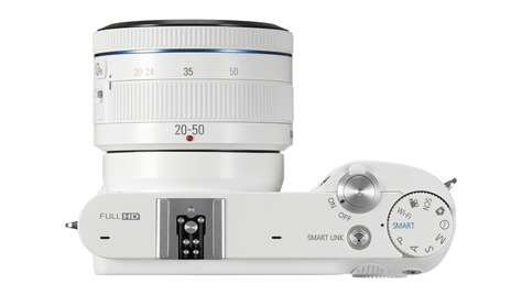 Беззеркальный фотоаппарат Samsung NX1100 Kit White