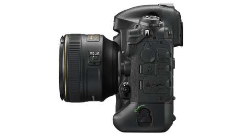 Зеркальный фотоаппарат Nikon D4 S Body
