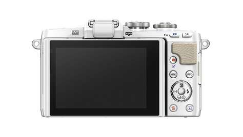 Беззеркальный фотоаппарат Olympus Pen E-PL7 Body White