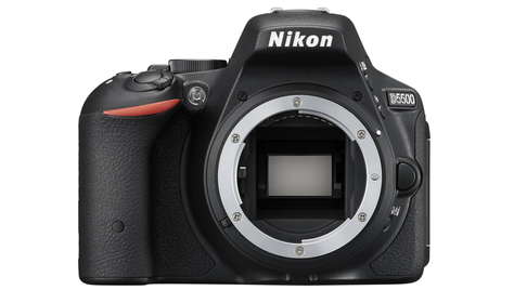 Зеркальный фотоаппарат Nikon D5500 Kit 18–140 VR