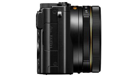 Компактный фотоаппарат Nikon DL18-50