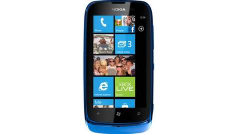 Смартфон Nokia LUMIA 610