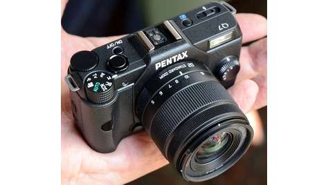 Беззеркальный фотоаппарат Pentax Q7 Kit Black