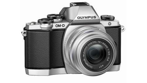 Беззеркальный фотоаппарат Olympus OM-D E-M10 Kit M.ZUIKO DIGITAL 14-42mm 1:3.5-5.6 II R Silver