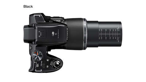 Компактный фотоаппарат Fujifilm FinePix S8400W