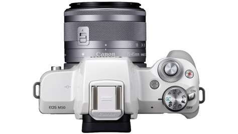 Беззеркальная камера Canon EOS M50 Kit White