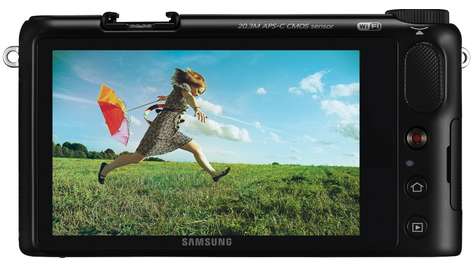 Беззеркальный фотоаппарат Samsung NX2000 Kit Black