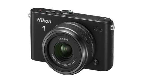 Беззеркальный фотоаппарат Nikon 1 J3 BK Kit + 10-30mm