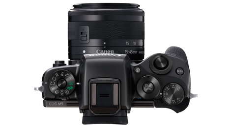 Беззеркальная камера Canon EOS M5 Kit 15-45 mm IS STM