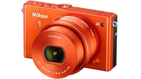 Беззеркальный фотоаппарат Nikon 1 J4 Kit 10-30 VR Orange