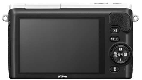 Беззеркальный фотоаппарат Nikon 1 S2 Kit 1 NIKKOR 11–27,5 мм + VR 30–110 мм. White