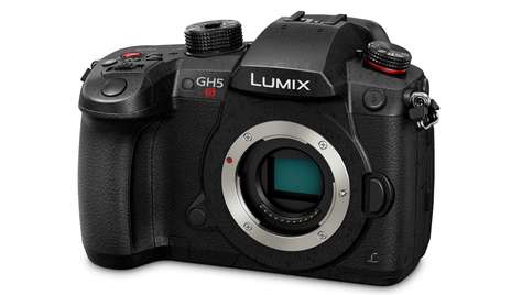 Беззеркальная камера Panasonic Lumix DC-GH5S Body
