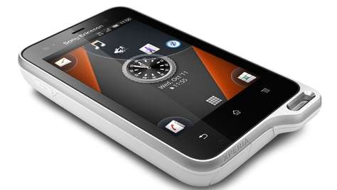 Смартфон Sony Ericsson Xperia active white