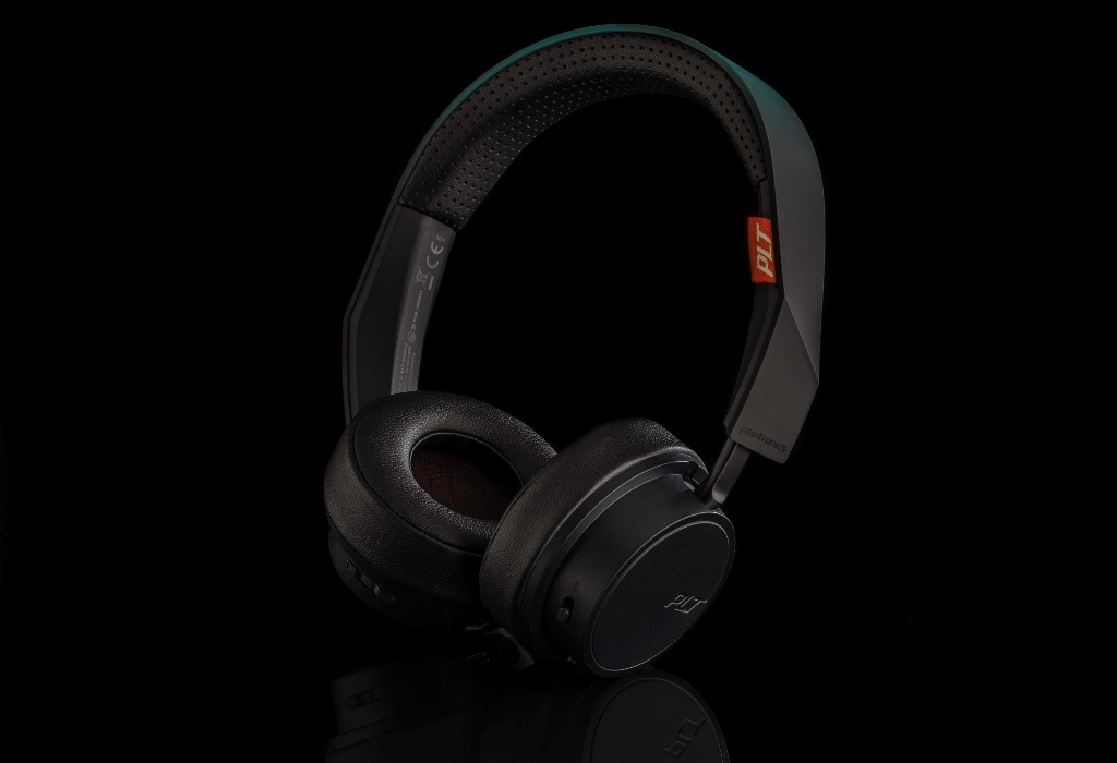 Наушники Plantronics BackBeat FIT 500: музыка, которая бегает с тобой