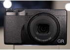 Первый взгляд на компактную камеру Ricoh GR III