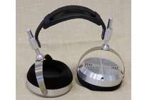 Накладные наушники MyST OrtoPhones: такой шквал и мощь звука, словно тебя переезжает бульдозер. И ни капли дискомфорта!