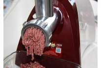 Тест мясорубки OURSSON MG1310/DC: и котлетки, и колбаски вылетают, словно в сказке...