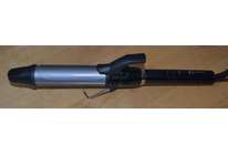 В одно касание. Щипцы и плойки ВВК делают волосы гладкими, как шелк, или волнистыми, как морские волны