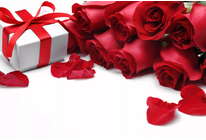 Покупая подарки любимым, не спусти деньги на мошенника: почему киберпреступники любят 8 марта