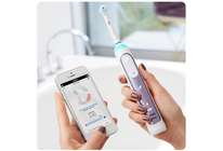 Тест зубной щетки Oral-B Genius 10000N