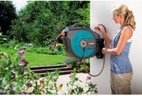 GARDENA: Компактное хранение садового инвентаря зимой