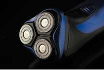 Бритва МИКМА 353P: три плавающих ножа и гладкая кожа потом