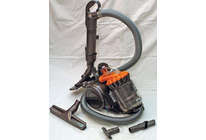 Тест Dyson Baby DC22 Allergy Parquet