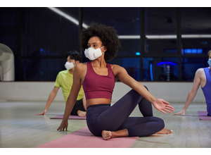 Маска LG PURI CARE защищает от вирусов и пыльцы