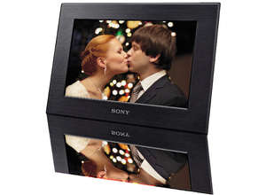Фоторамки Sony DPF-WA700 и DPF-W700: глазами друзей