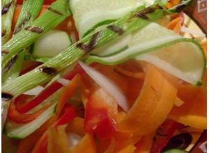 Салат «Восточные ленточки»