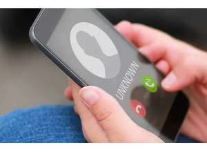 “Здравствуйте! У нас для вас уникальное предложение!”: как избавиться от мошеннических звонков и спама по телефону?