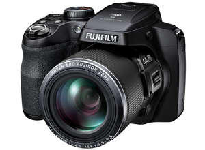Компактная камера FUJIFILM FinePIx S8400: в этой модели предусмотрен режим супермакросъемки с расстояния всего 1 см от объекта