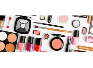 Залежавшаяся косметика: хранить нельзя, выкидывать