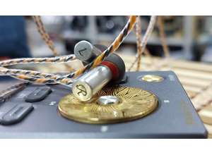 Внутриканальные наушники MyST Nail 2х2: хочу так жить, как этот звук: легко, свободно и открыто!