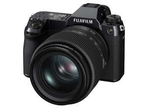 Fujifilm GFX100S: лучшие технологии создания изображения в компактной крупноформатной беззеркальной камере.