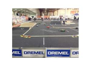 На старт! Внимание! Марш! — Мастер-класс ФАМС и Dremel по ремонту гоночных машин