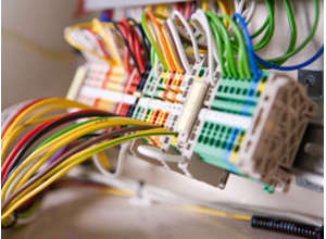 Минкомсвязь России упростит присоединение средств связи к электросетям в многоквартирных домах